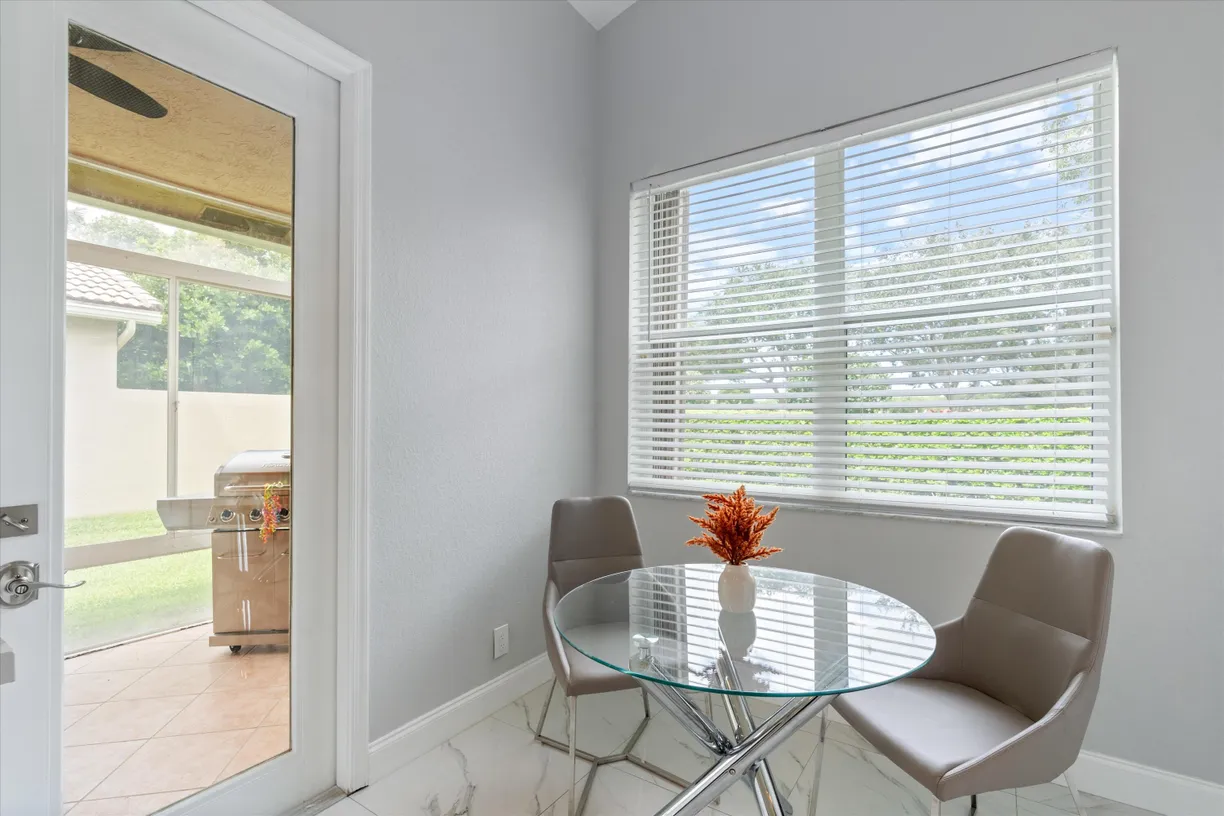 South Florida Real Estate | View 6615 Via Roma | Listing