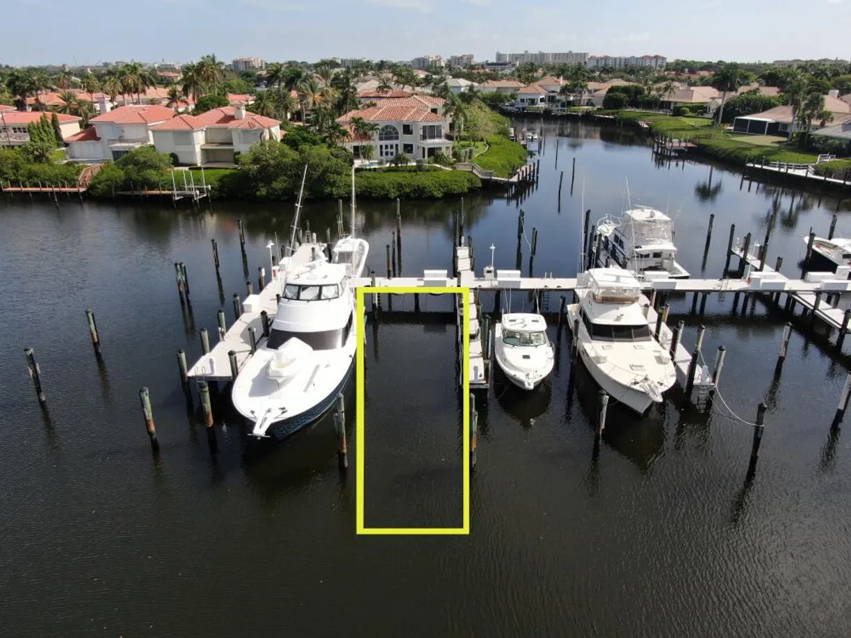 South Florida Real Estate | View 3232 Casseekey Island Road, 11s