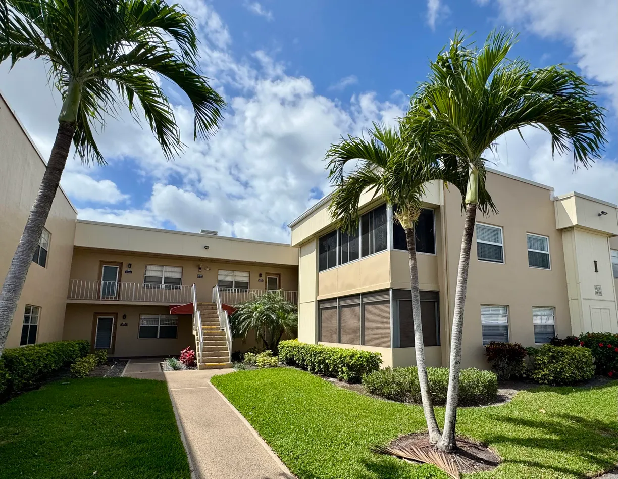 South Florida Real Estate | View 428 Capri I | 2 Beds, 2 Baths