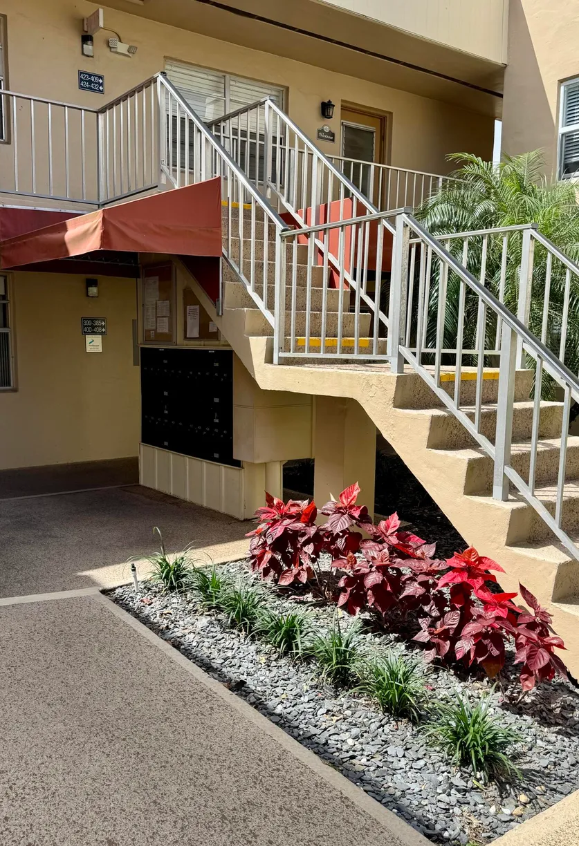 South Florida Real Estate | View 428 Capri I | Listing