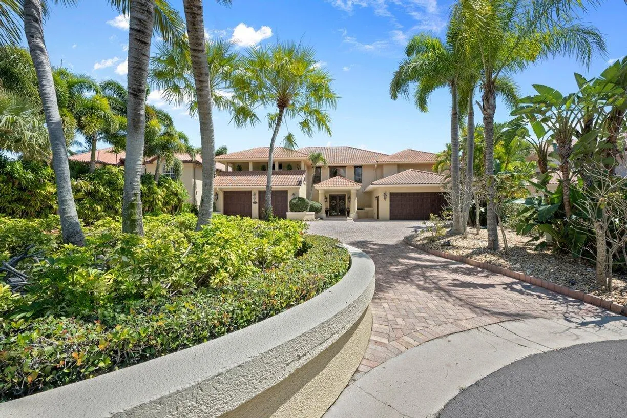 South Florida Real Estate | View 2252 Bay Village Court | 5 Beds, 4 Baths
