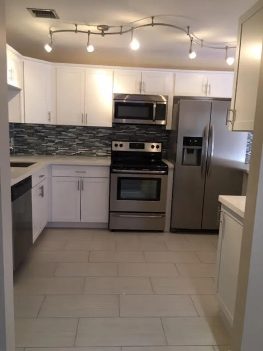 South Florida Real Estate | View 4217 N Landar Drive | Listing