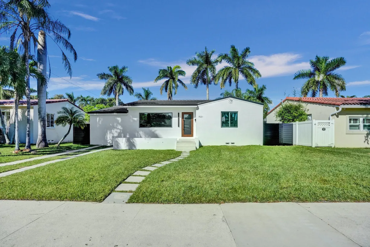 South Florida Real Estate | View 1531 Mayo Street | Listing