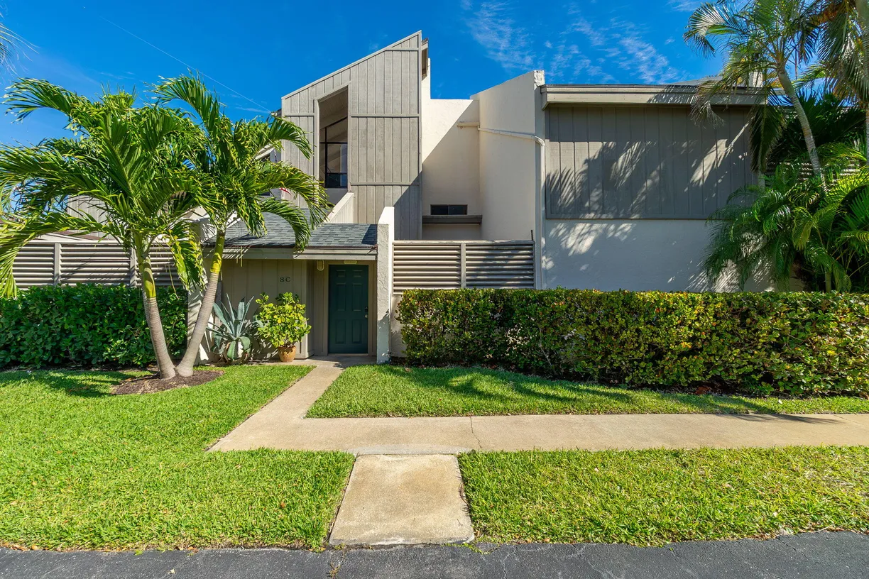 South Florida Real Estate | View 1605 S Us Highway 1, 8c | 1 Bed, 1 Bath