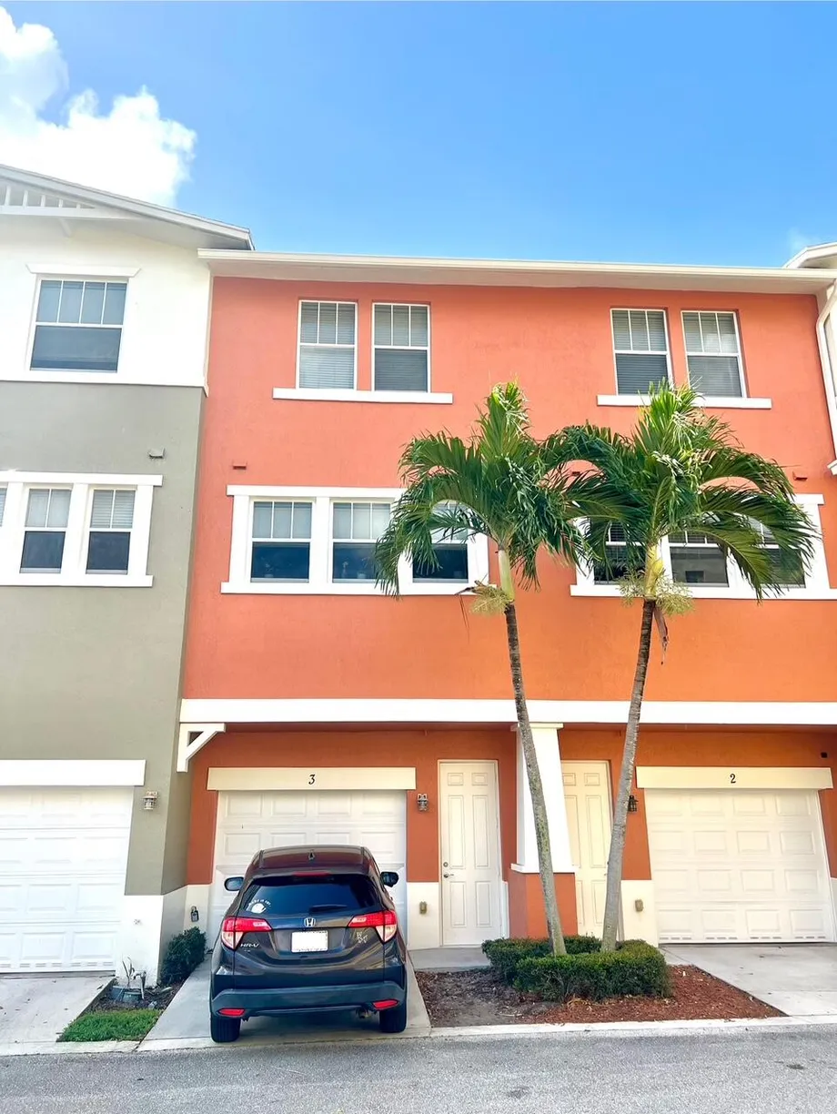 South Florida Real Estate | View 750 Millbrae Court, 3 | 2 Beds, 2 Baths