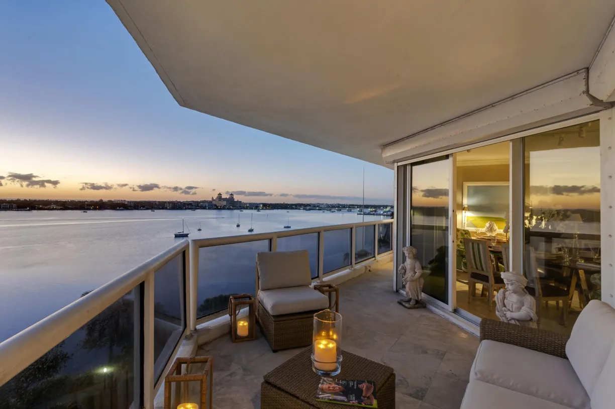 South Florida Real Estate | View 1617 N Flagler Drive, 10b | 2 Beds, 2 Baths
