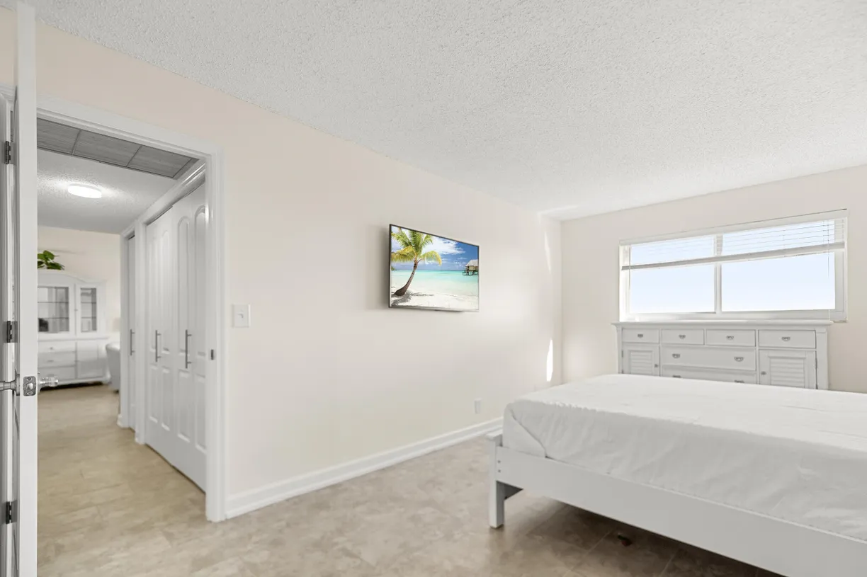 South Florida Real Estate | View 711 Lori Drive, 412 | Listing