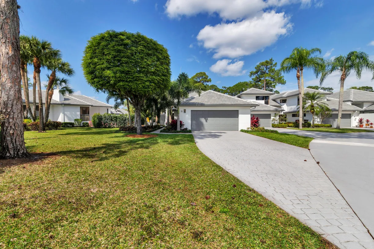 South Florida Real Estate | View 1131 Sand Drift Way, A | Listing