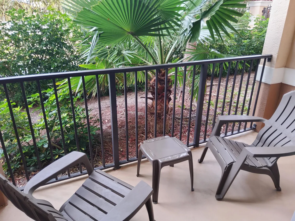 South Florida Real Estate | View 1801 N Flagler Drive, 128 | 1 Bed, 1 Bath