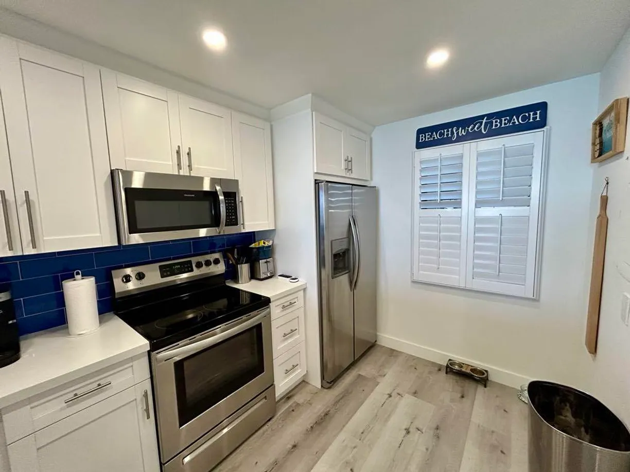 South Florida Real Estate | View 4250 N Highway A1a, 304 | Listing