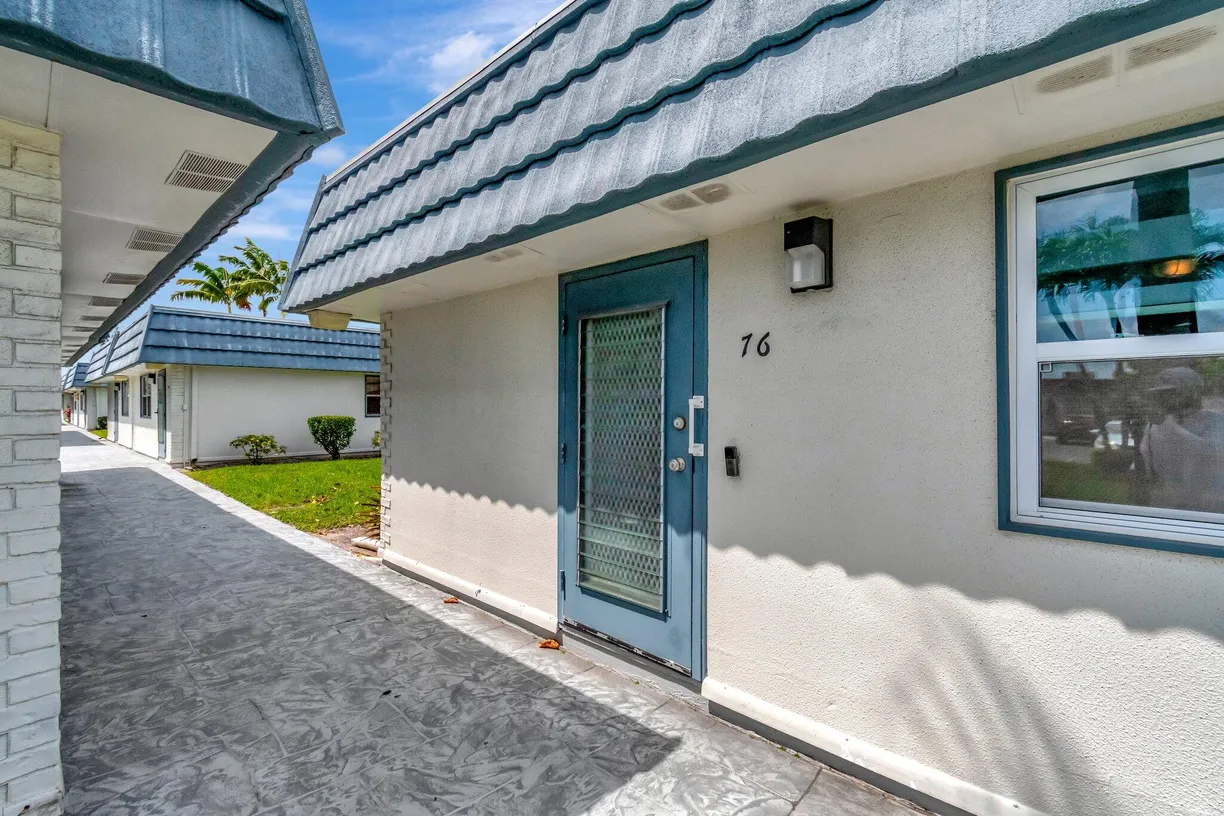 South Florida Real Estate | View 76 Waterford D | Listing