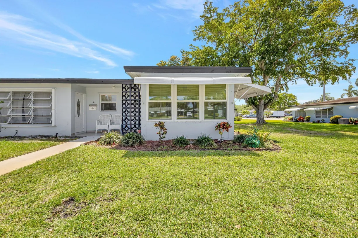 South Florida Real Estate | View 652 High Point Boulevard, D | 2 Beds, 2 Baths
