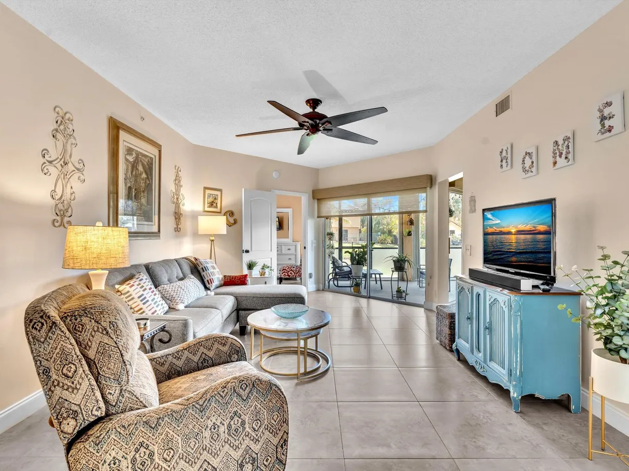 South Florida Real Estate | View 23156 Fountain Vw D View, D | 2 Beds, 2 Baths