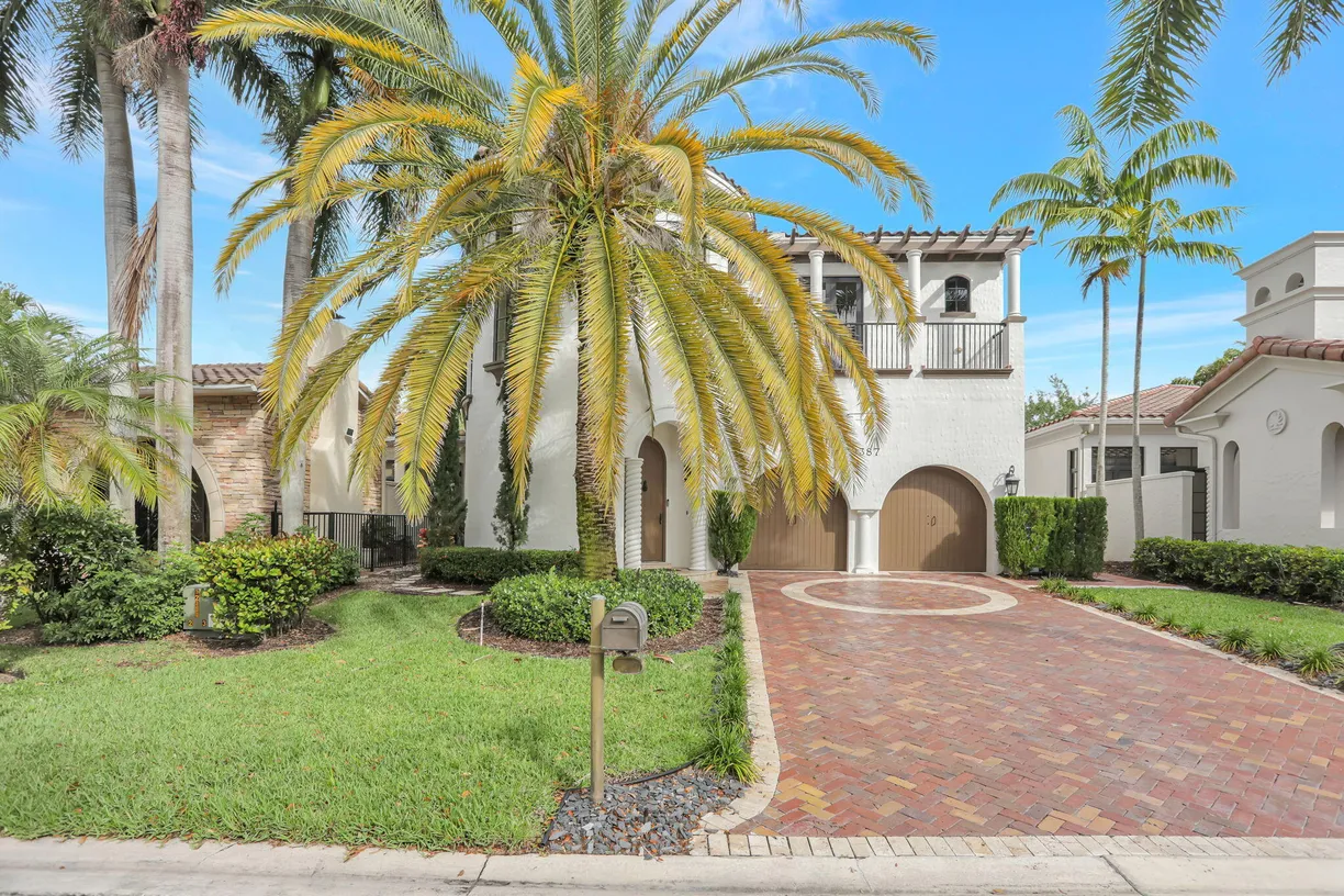 South Florida Real Estate | View 9387 Satinleaf Place | 7 Beds, 4 Baths