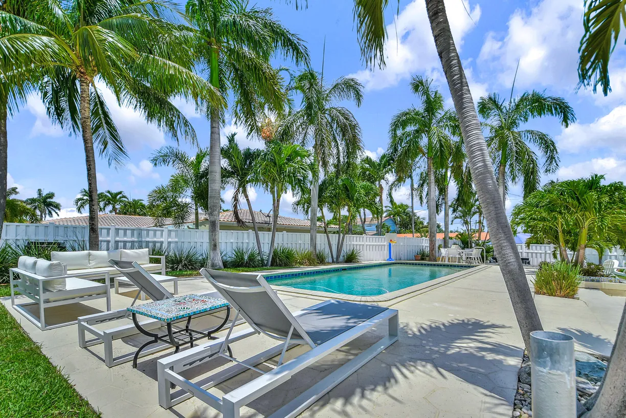South Florida Real Estate | View 2780 NE 5th Street | 3 Beds, 2 Baths
