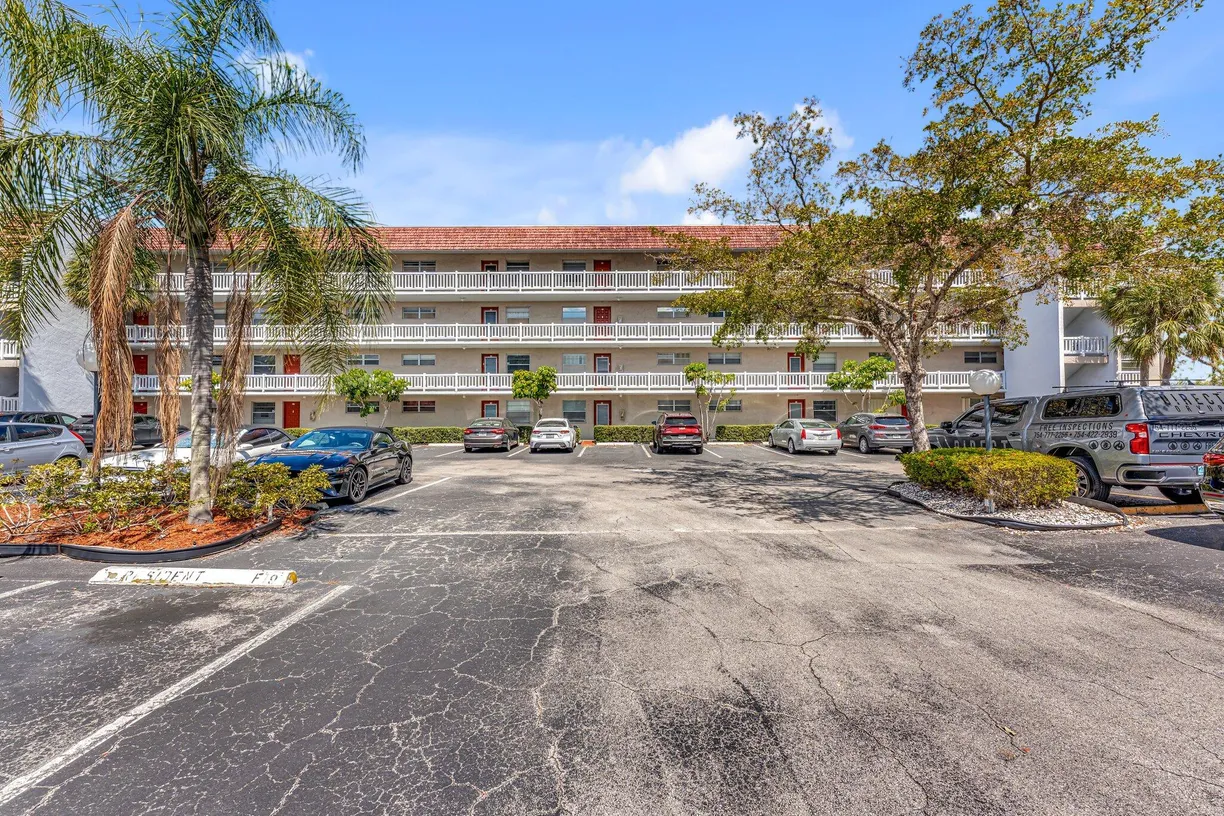 South Florida Real Estate | View 3551 Inverrary Drive, 212 | 2 Beds, 2 Baths
