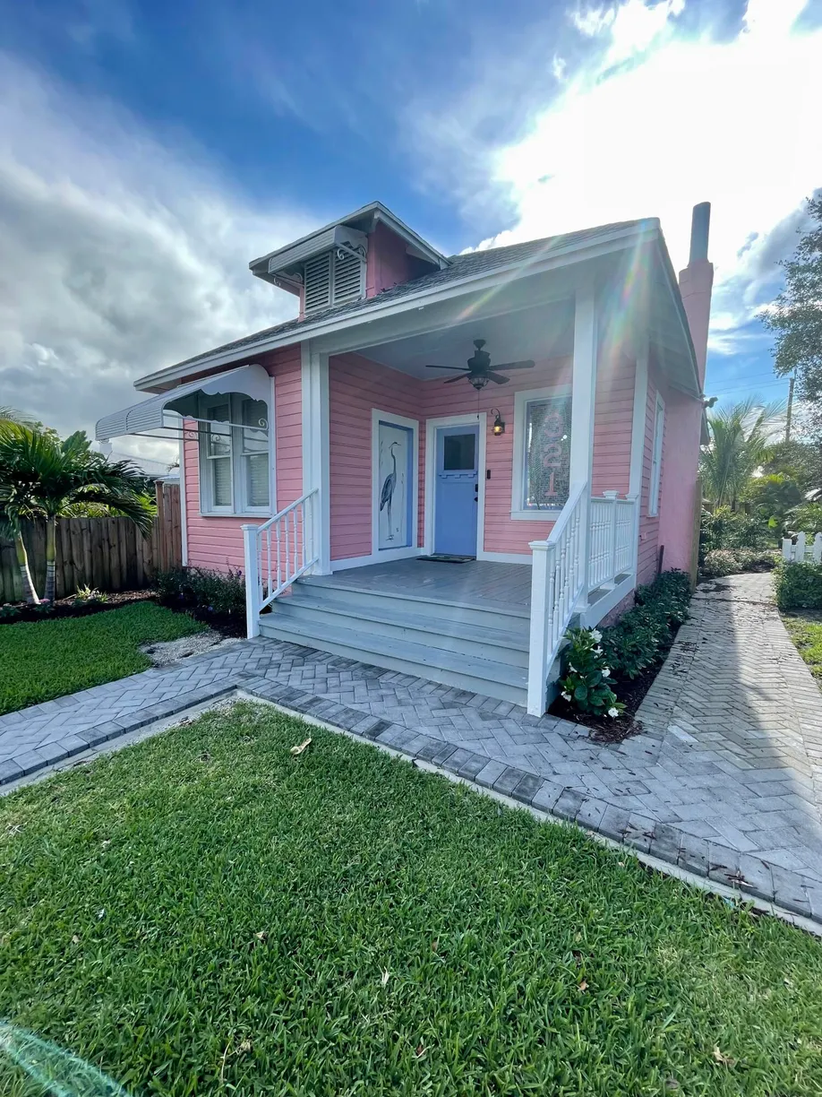 South Florida Real Estate | View 321 N L Street | Listing
