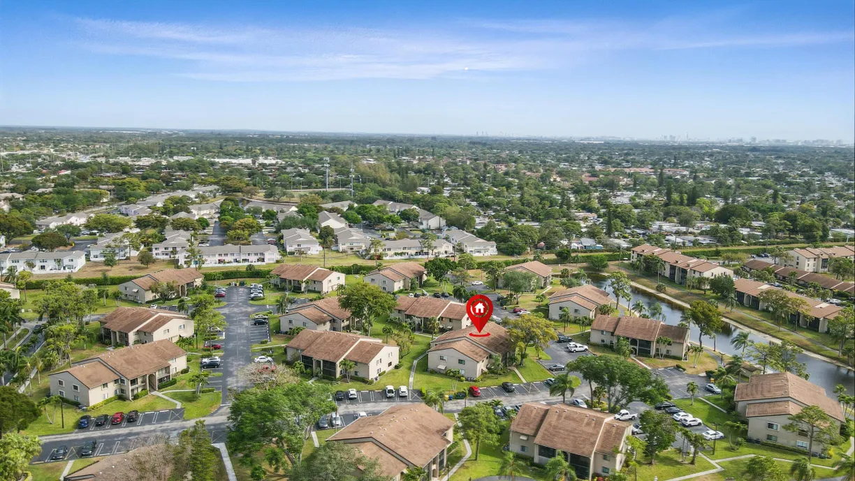 South Florida Real Estate | View 528 Shady Pine Way, B1 | 2 Beds, 2 Baths