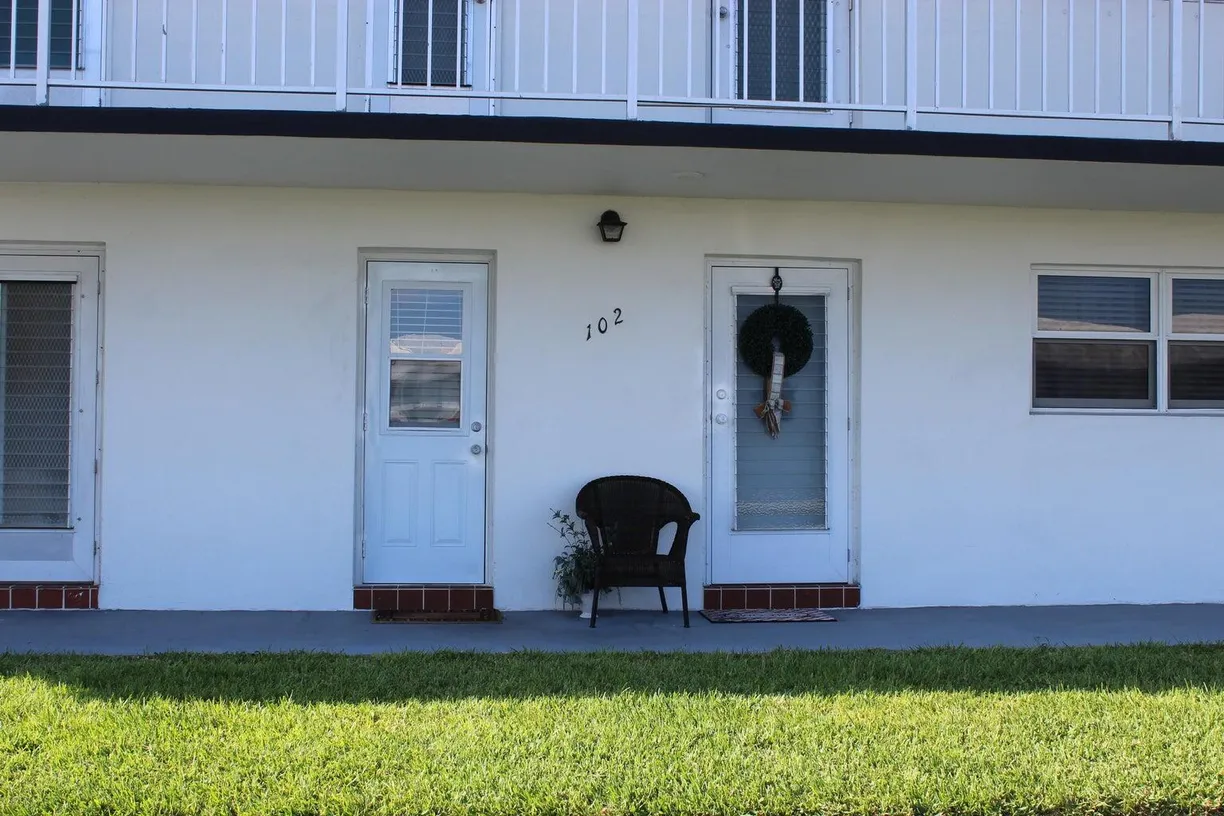 South Florida Real Estate | View 1113 Lake Ter 102 Terrace, 102 | 2 Beds, 1 Bath