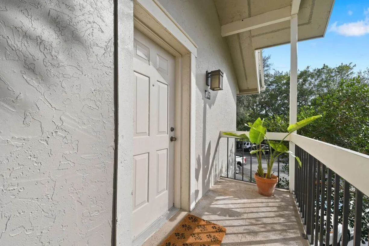 South Florida Real Estate | View 11863 Wimbledon Circle, 507 | Listing