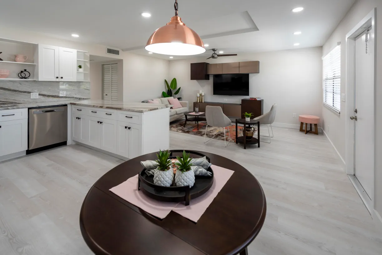 South Florida Real Estate | View 3049 Lincoln C | 2 Beds, 2 Baths
