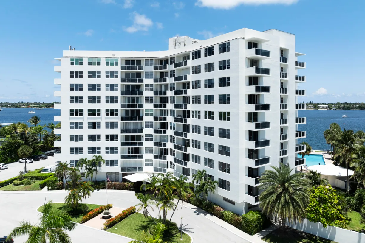 South Florida Real Estate | View 2800 N Flagler Drive, 207 | Listing