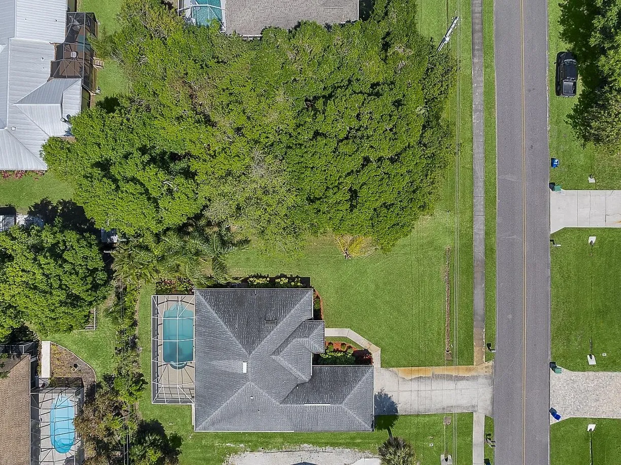 South Florida Real Estate | View 1673 Laconia Street | Listing