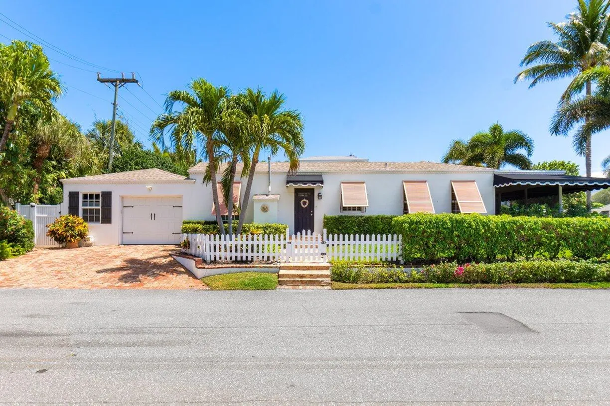 South Florida Real Estate | View 1101 Miramar Drive | Listing