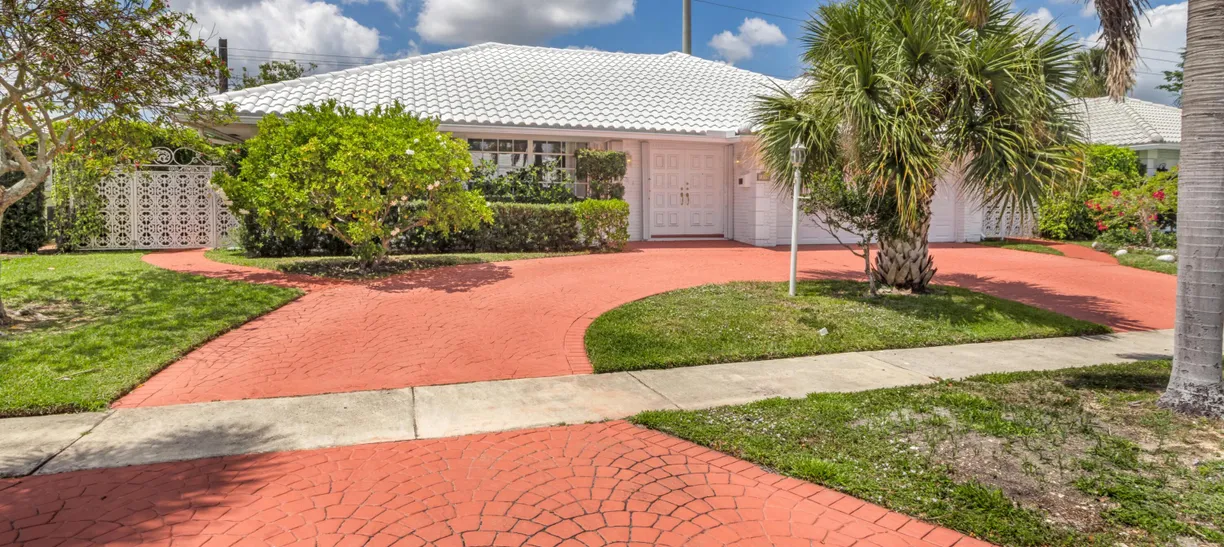 South Florida Real Estate | View 1241 Walnut Terrace | 3 Beds, 2 Baths