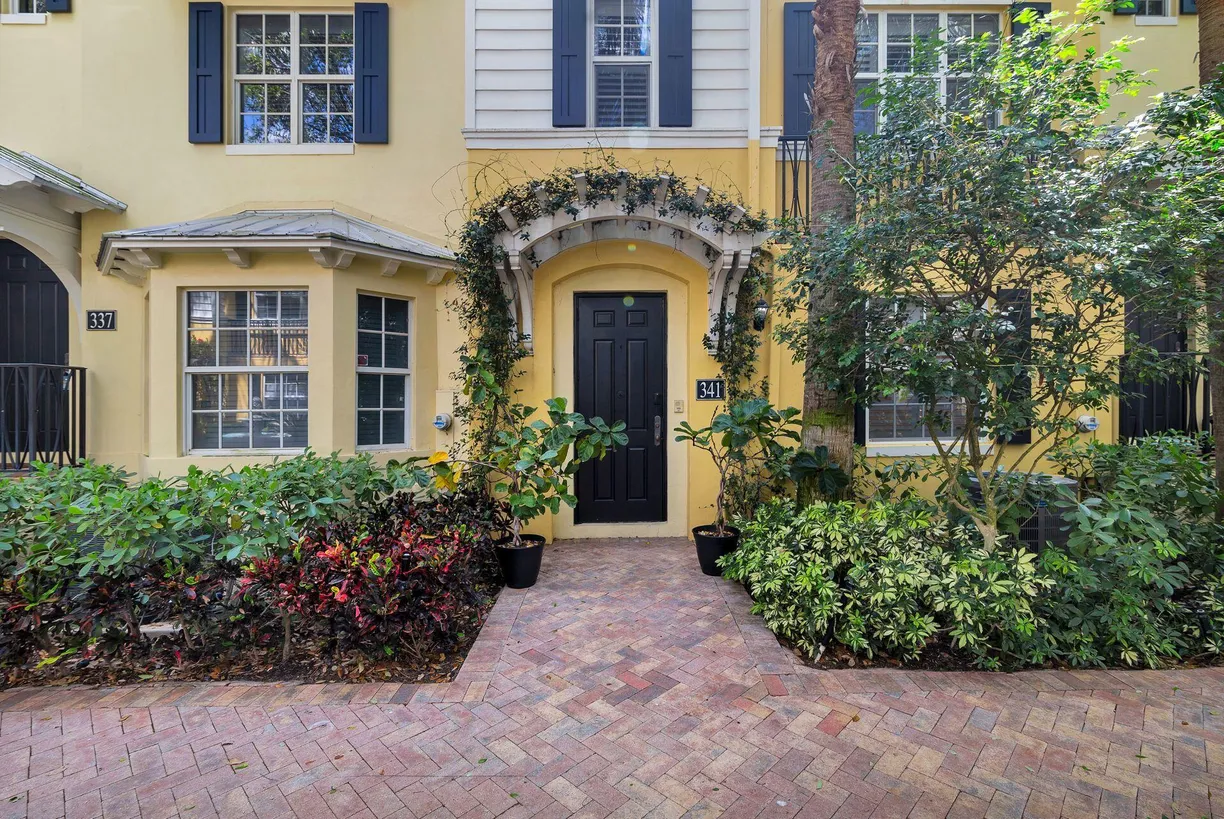 South Florida Real Estate | View 341 S Bromeliad | Listing