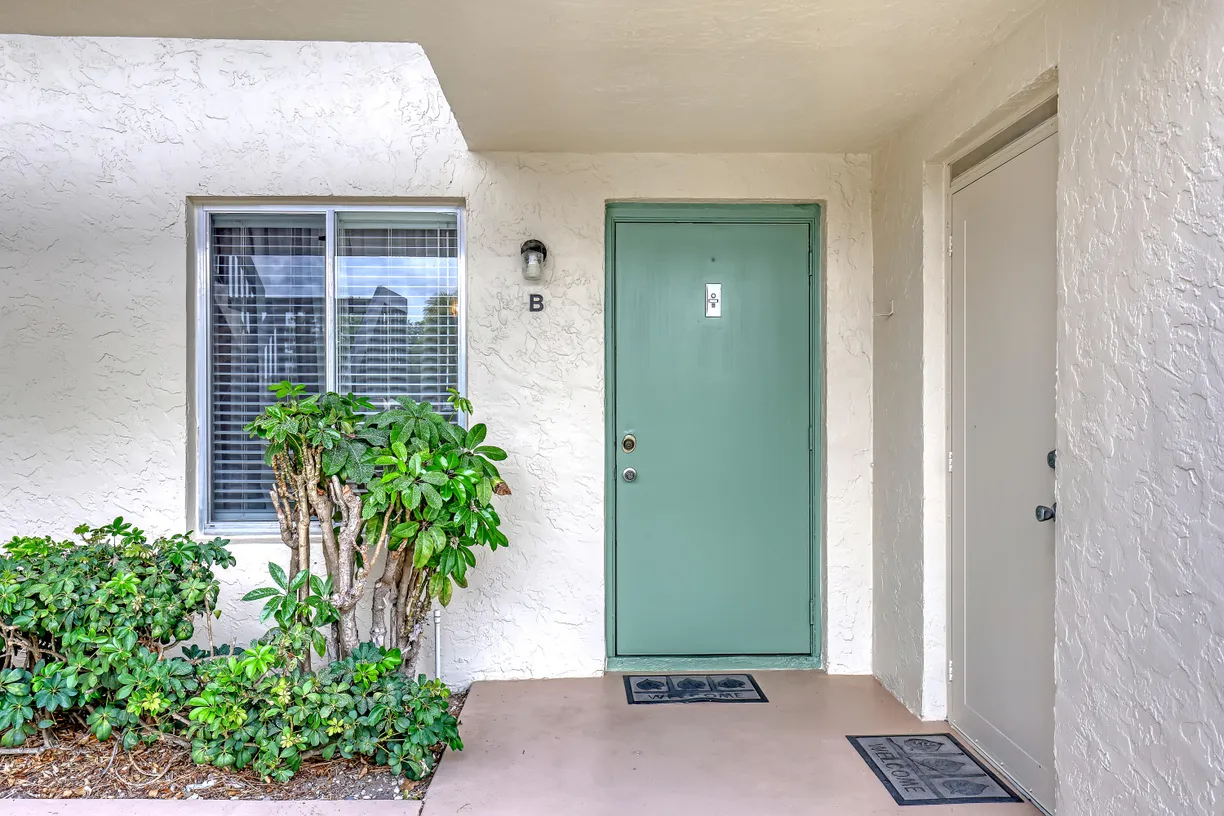 South Florida Real Estate | View 6257 Chasewood Drive, B | Listing