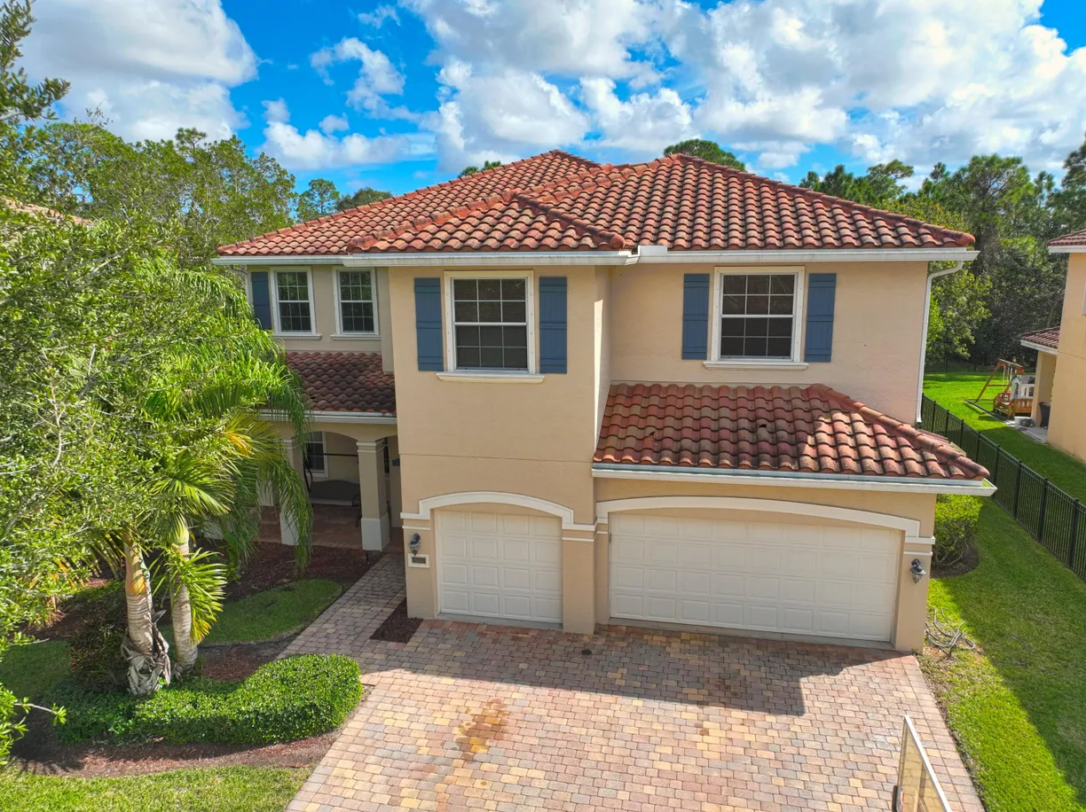 South Florida Real Estate | View 5413 SW Honeysuckle Court | 5 Beds, 4 Baths