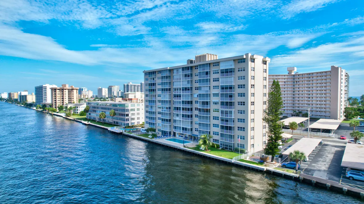 South Florida Real Estate | View 303 N Riverside Drive, 1001 | 2 Beds, 2 Baths