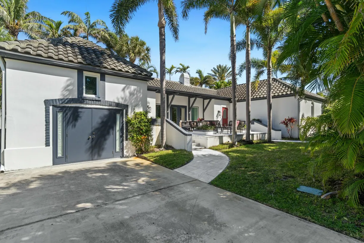 South Florida Real Estate | View 111 Dolphin Bend | Listing