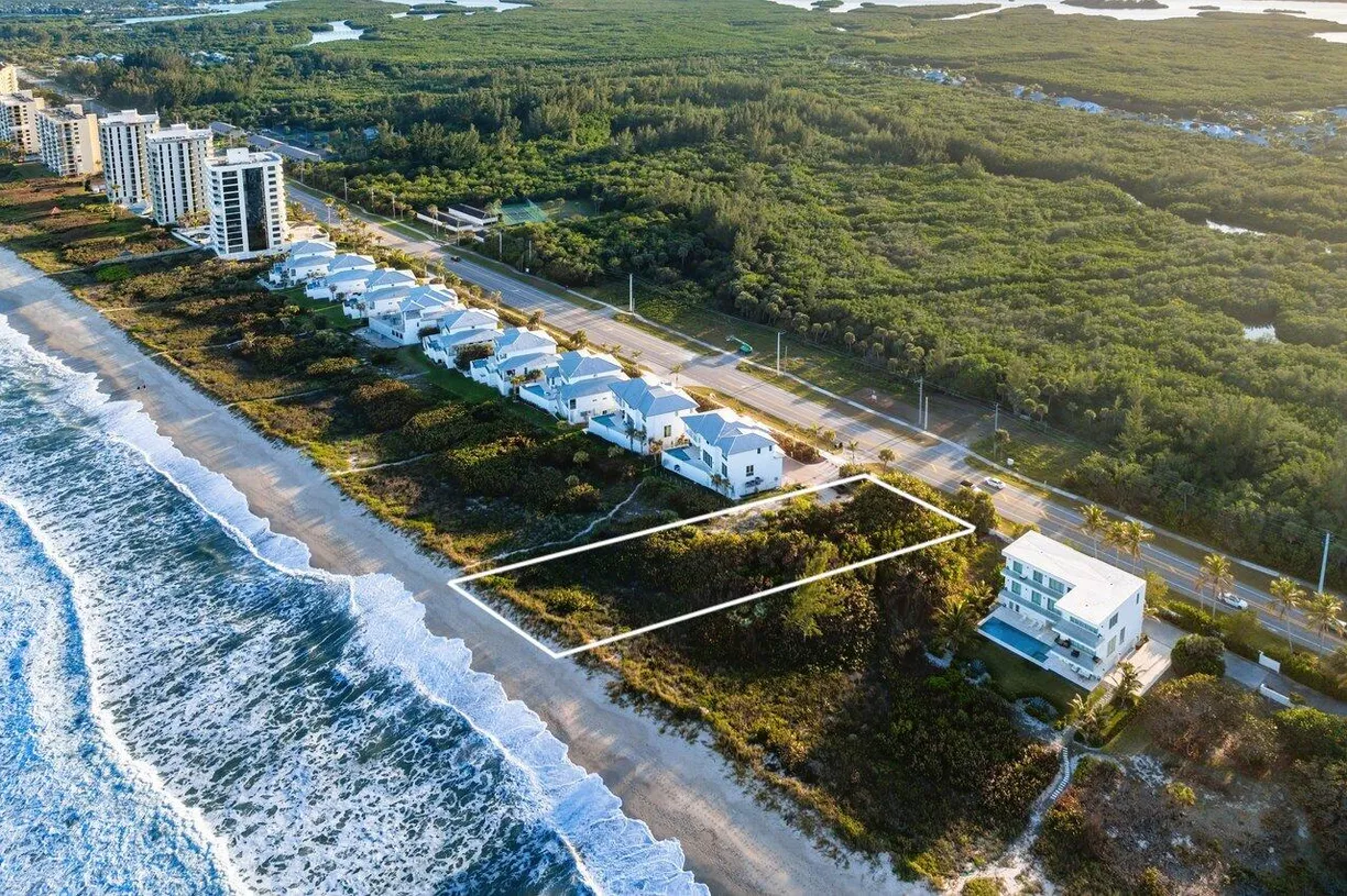 South Florida Real Estate | View 4506 N Hwy A1a