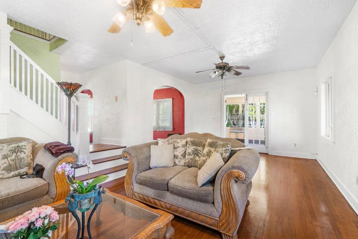 South Florida Real Estate | View 728 Avon Road | Listing