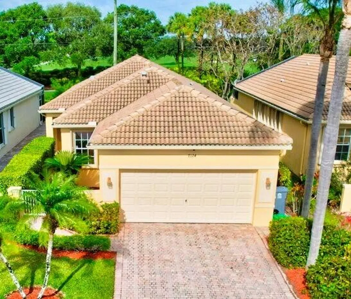 South Florida Real Estate | View 7124 Cataluna Circle | 3 Beds, 2 Baths