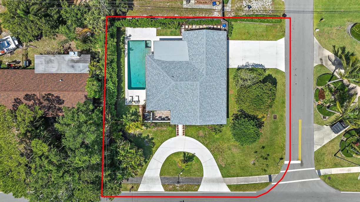 South Florida Real Estate | View 1604 Seabrook Road | 3 Beds, 2 Baths