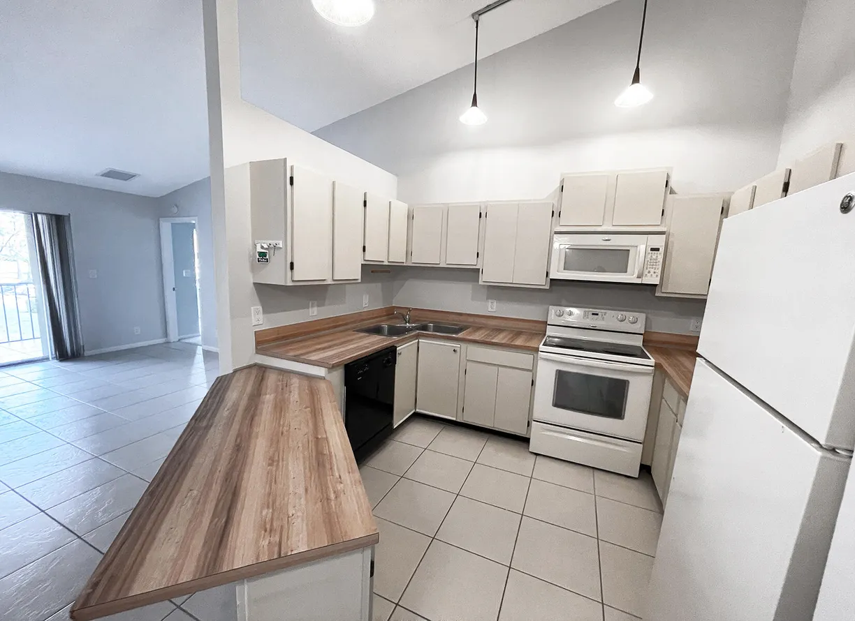 South Florida Real Estate | View 6572 Chasewood Drive, E | Listing