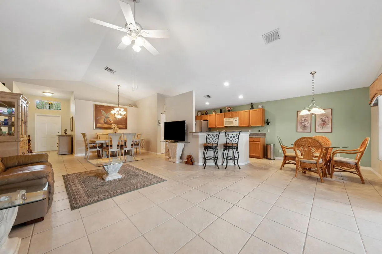 South Florida Real Estate | View 5317 Toscana Trail | Listing