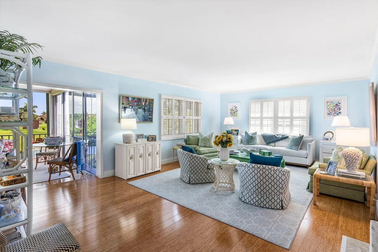 South Florida Real Estate | View 4475 N Ocean Boulevard, 31k | 2 Beds, 2 Baths