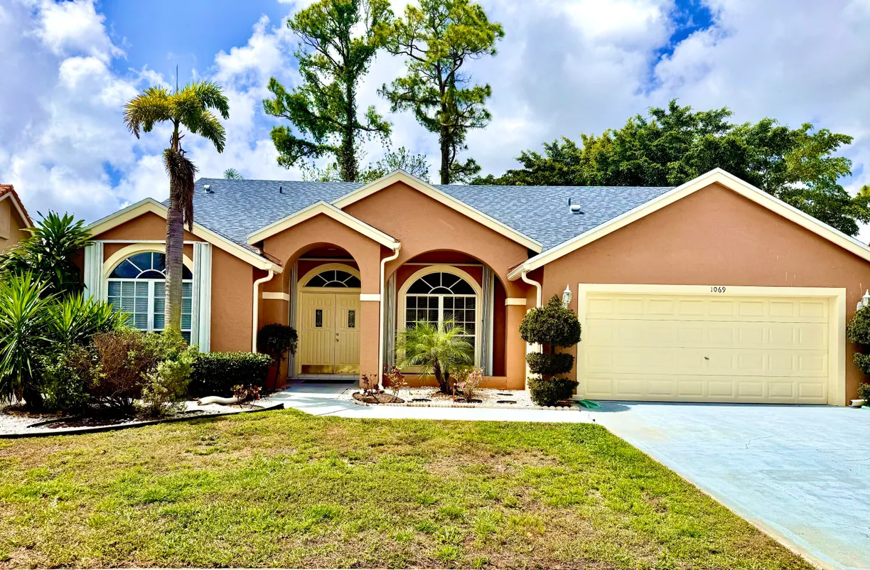 South Florida Real Estate | View 1069 Sweet Briar Place | 4 Beds, 3 Baths
