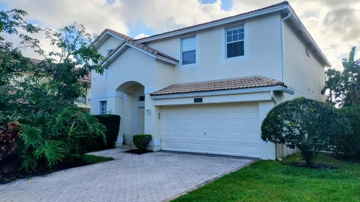 South Florida Real Estate | View 1219 Avondale Lane | Listing