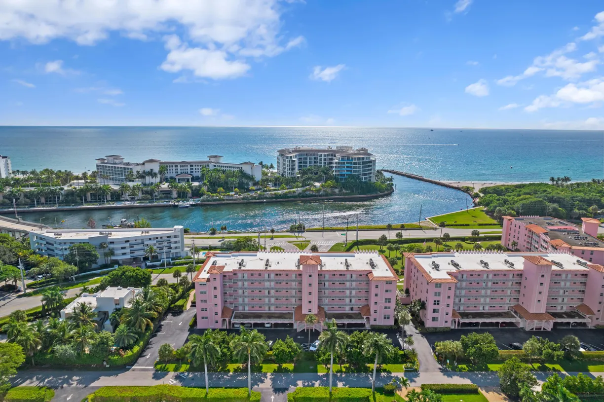 South Florida Real Estate | View 1001 E Camino Real 2030, 2030 | 2 Beds, 2 Baths
