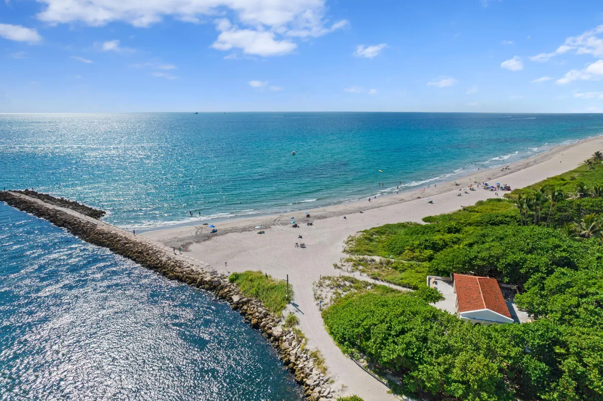 South Florida Real Estate | View 1001 E Camino Real 2030, 2030 | Listing