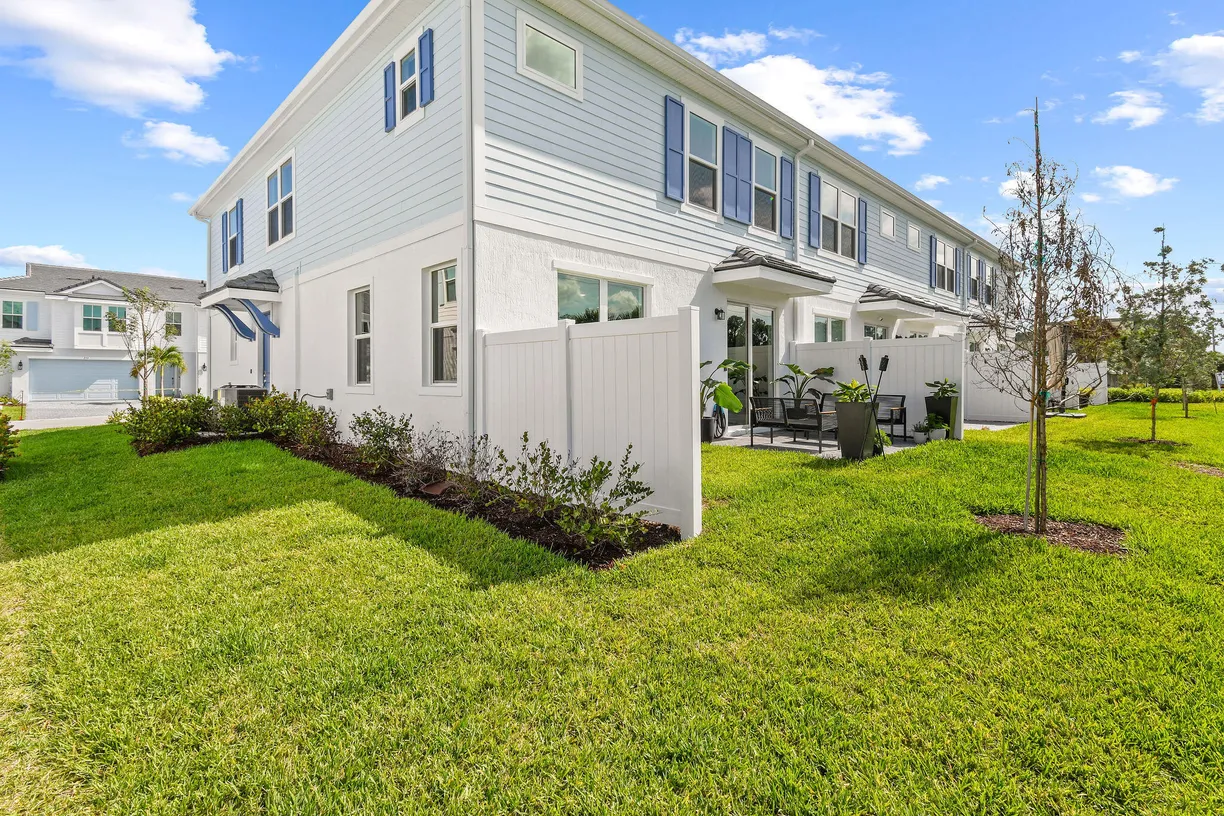 South Florida Real Estate | View 254 Preserve Trail | 3 Beds, 2 Baths