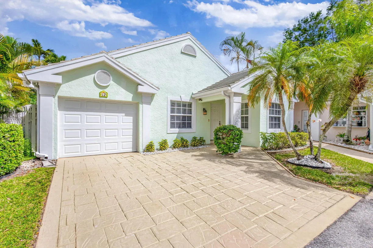 South Florida Real Estate | View 12 Admirals Court | Listing