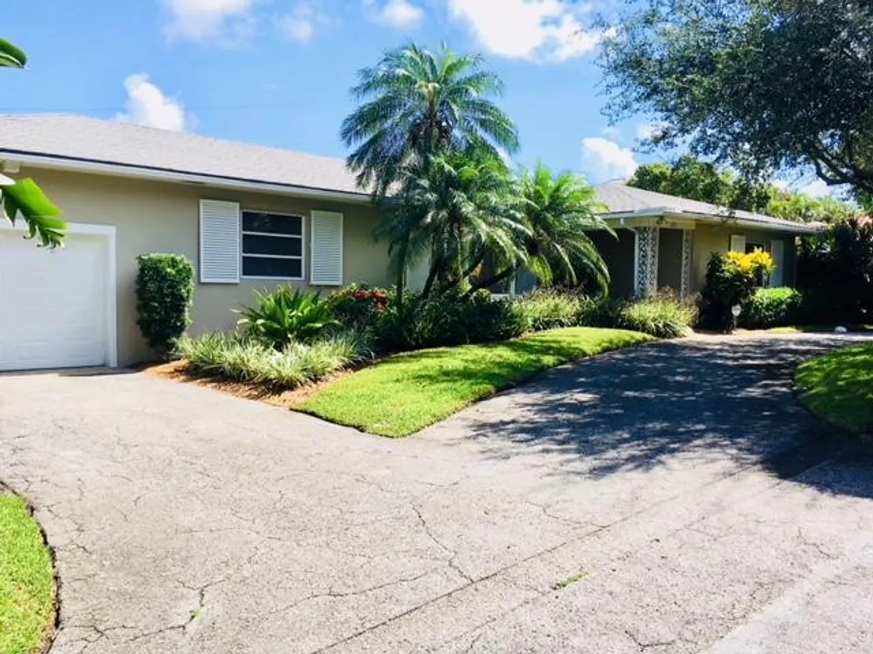 South Florida Real Estate | View 1215 Sandoway Lane | Listing