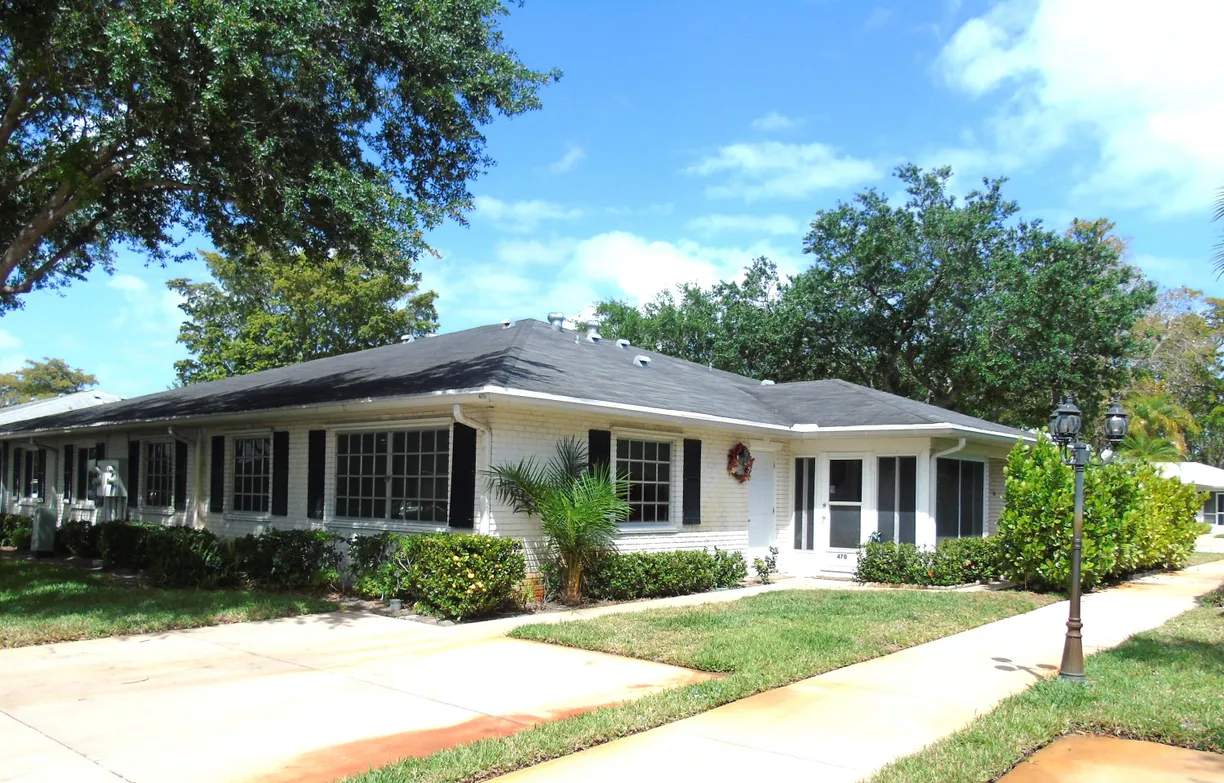 South Florida Real Estate | View 10132 45th Way, 470 | Listing