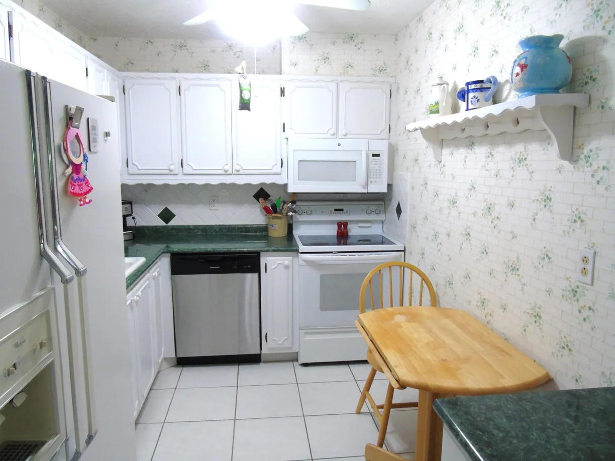 South Florida Real Estate | View 10132 45th Way, 470 | Listing